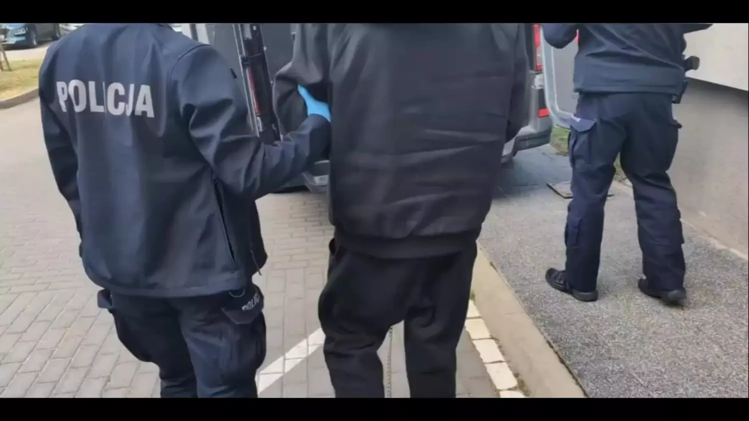 zaczepial-przechodniow.mp4